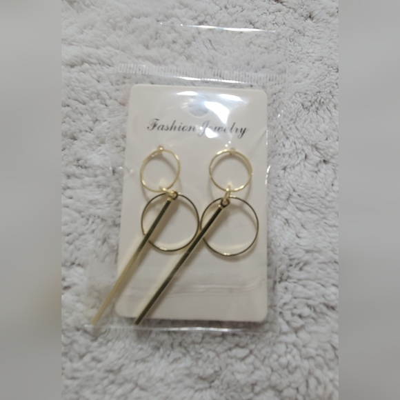 Gold earrings - Picture 4 of 5